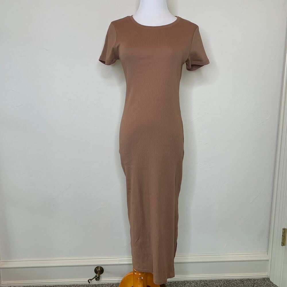 NWT Cotton On Brown Ribbed T Shirt Dress Short Sleeve Slit Sz Medium